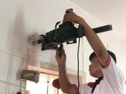 分期付款、簡(jiǎn)化手續(xù)、交叉施工…… 老舊小區(qū)供熱改造搭上“順風(fēng)車(chē)”